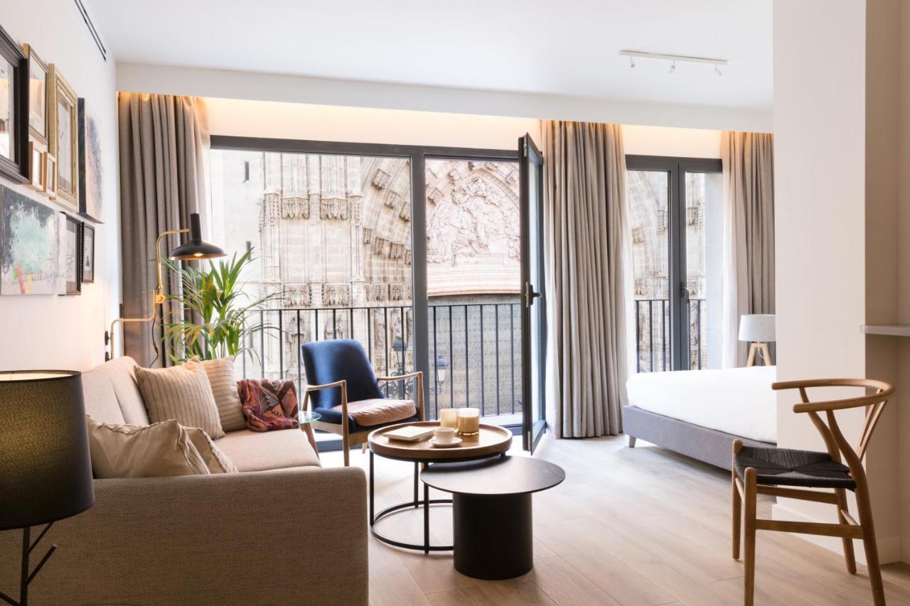 Puerta Catedral Suites Seville Exterior photo